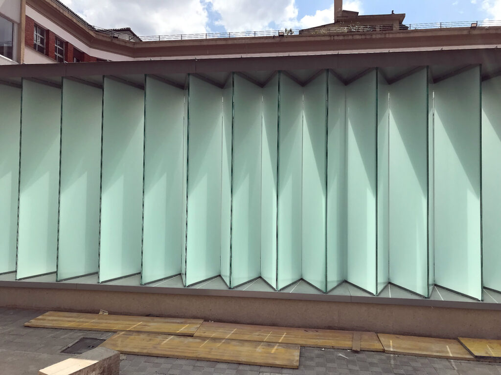 muro-exterior-cristal